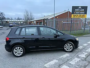 Used 2015 Volkswagen Golf Sv Se - Interior and Exterior details 3