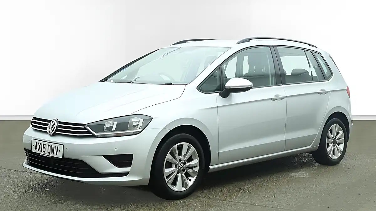 Used 2015 Volkswagen Golf Sv Se Silver - Interior and Exterior details 2