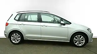 Used 2015 Volkswagen Golf Sv Se Silver - Interior and Exterior details 5