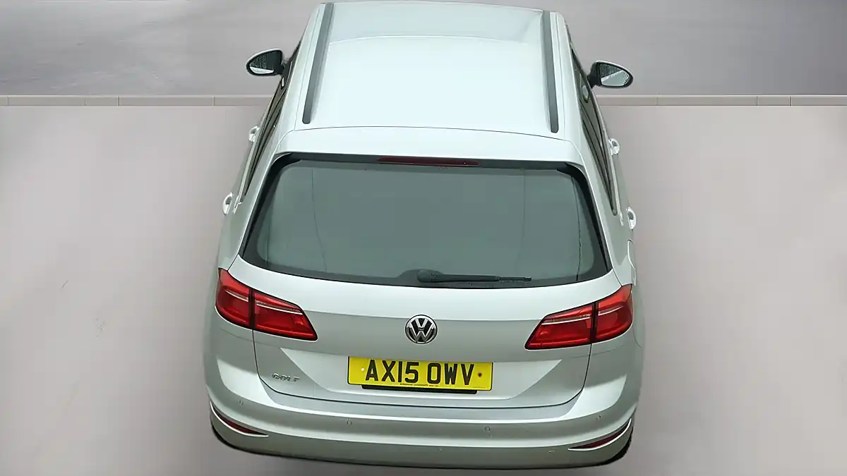 Used 2015 Volkswagen Golf Sv Se Silver - Interior and Exterior details 8
