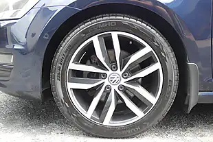 Used 2015 Volkswagen Golf Tech Match Blue - Interior and Exterior details 8