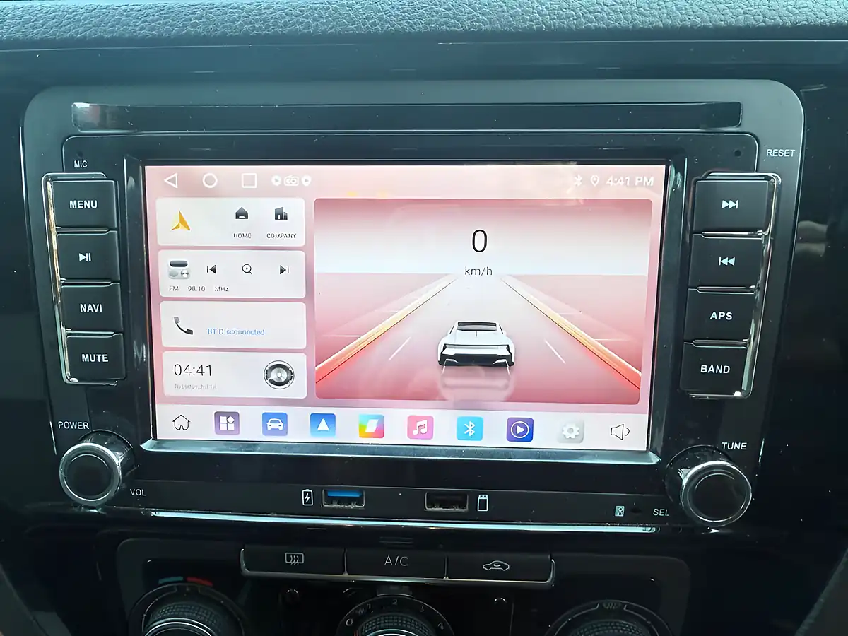 Used 2015 Volkswagen Jetta Bluemotion Tech GT Silver - Interior and Exterior details 12