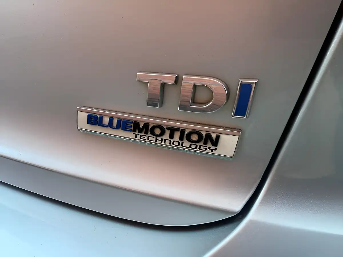 Used 2015 Volkswagen Jetta Bluemotion Tech GT Silver - Interior and Exterior details 20
