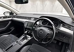 Used 2015 Volkswagen Passat Bluemotion Tech GT Black - Interior and Exterior details 10
