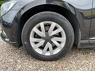 Used 2015 Volkswagen Passat Bluemotion Tech S Black - Interior and Exterior details 18