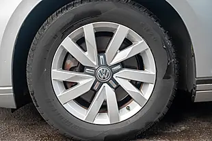 Used 2015 Volkswagen Passat Bluemotion Tech S Reflex Silver - Interior and Exterior details 10