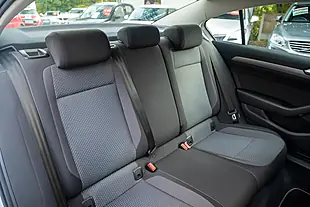 Used 2015 Volkswagen Passat Bluemotion Tech S Reflex Silver - Interior and Exterior details 14