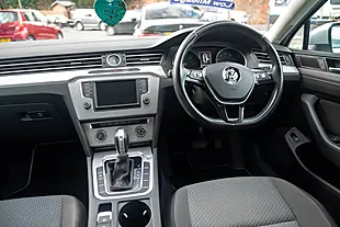 Used 2015 Volkswagen Passat Bluemotion Tech S Reflex Silver - Interior and Exterior details 16