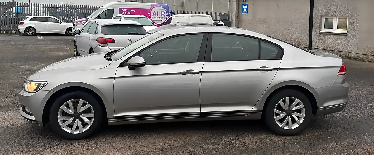 Used 2015 Volkswagen Passat Bluemotion Tech S Silver - Interior and Exterior details 4
