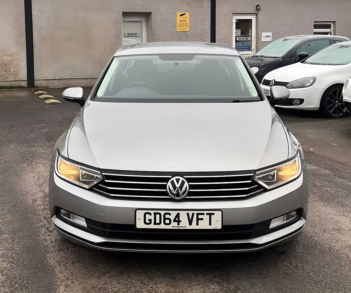 Used 2015 Volkswagen Passat Bluemotion Tech S Silver - Interior and Exterior details 5