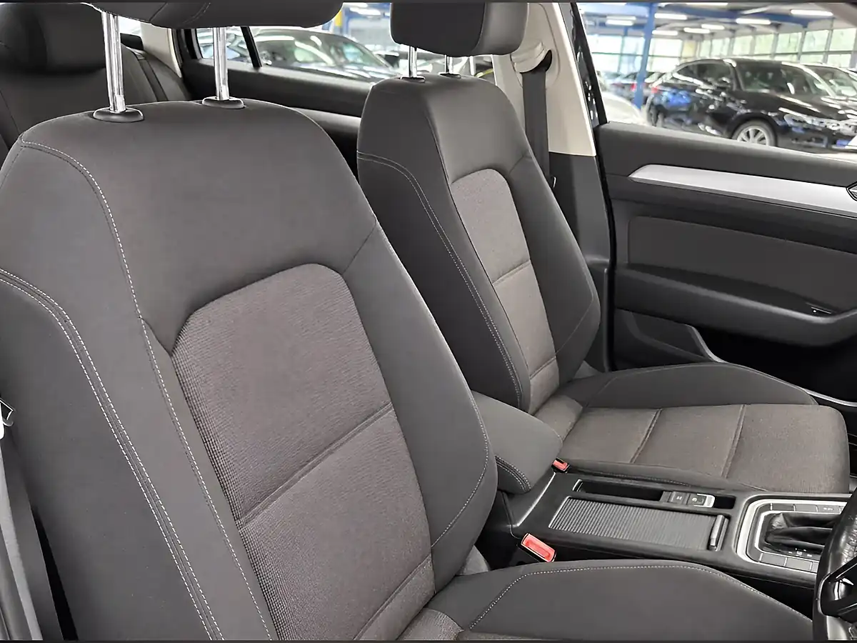Used 2015 Volkswagen Passat Bluemotion Tech Se Black - Interior and Exterior details 20