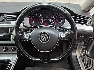 Used 2015 Volkswagen Passat Bluemotion Tech Se Silver - Interior and Exterior details 10
