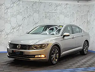 Used 2015 Volkswagen Passat Bluemotion Tech Se Silver - Interior and Exterior details 4