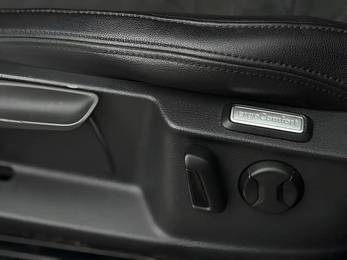 Used 2015 Volkswagen Passat GT Grey - Interior and Exterior details 13
