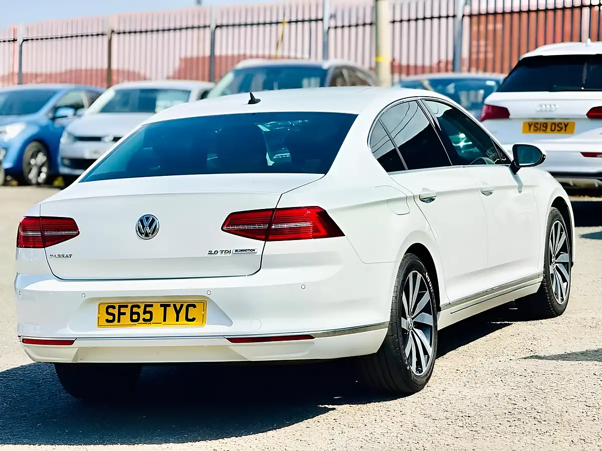 Used 2015 Volkswagen Passat GT White - Interior and Exterior details 14