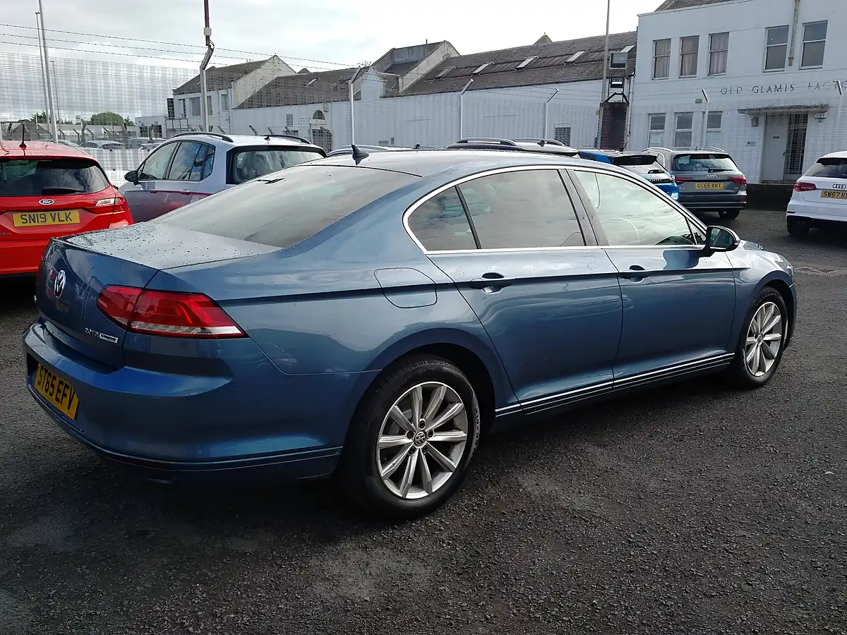Used 2015 Volkswagen Passat Se Business Blue - Interior and Exterior details 6