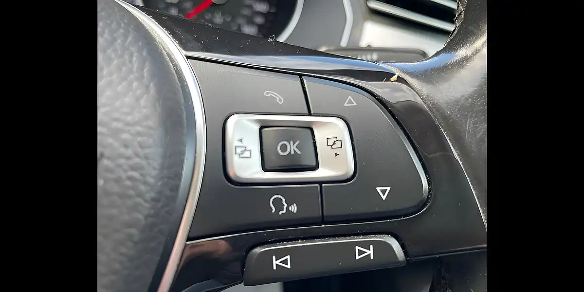 Used 2015 Volkswagen Passat Se Business Blue - Interior and Exterior details 20