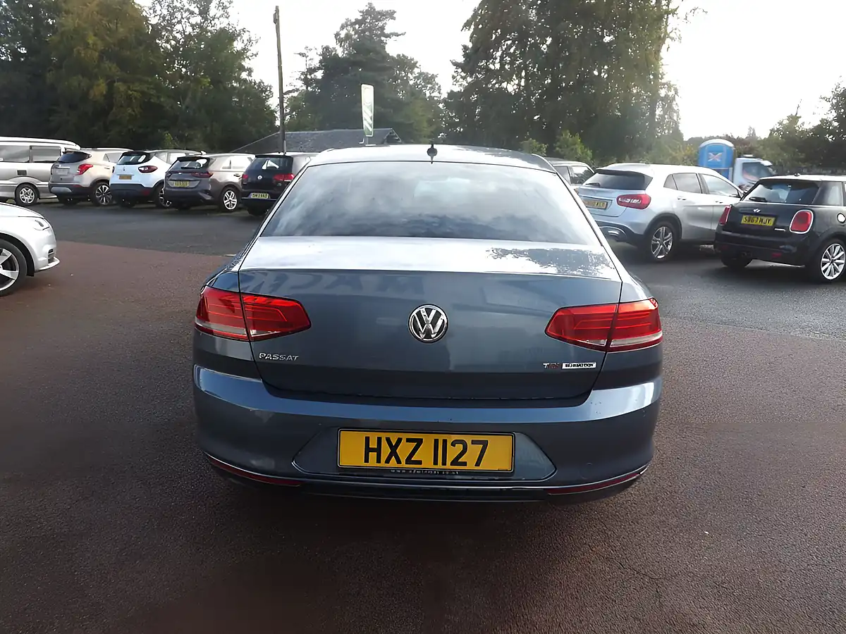 Used 2015 Volkswagen Passat Se Business Blue - Interior and Exterior details 6