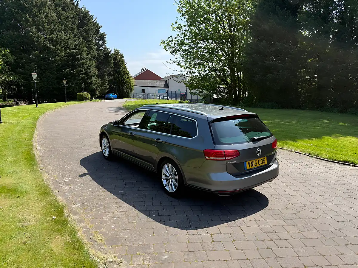 Used 2015 Volkswagen Passat Se Business Grey - Interior and Exterior details 6