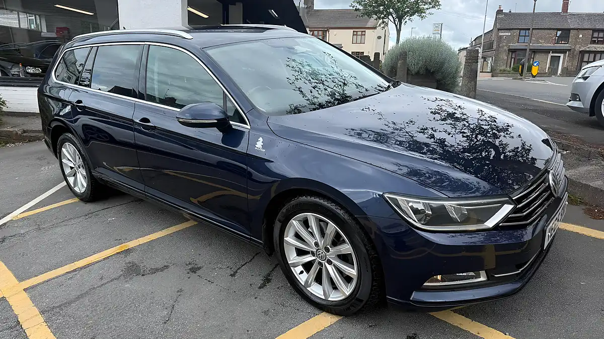 Used 2015 Volkswagen Passat Se Business Midnight Blue - Interior and Exterior details 11