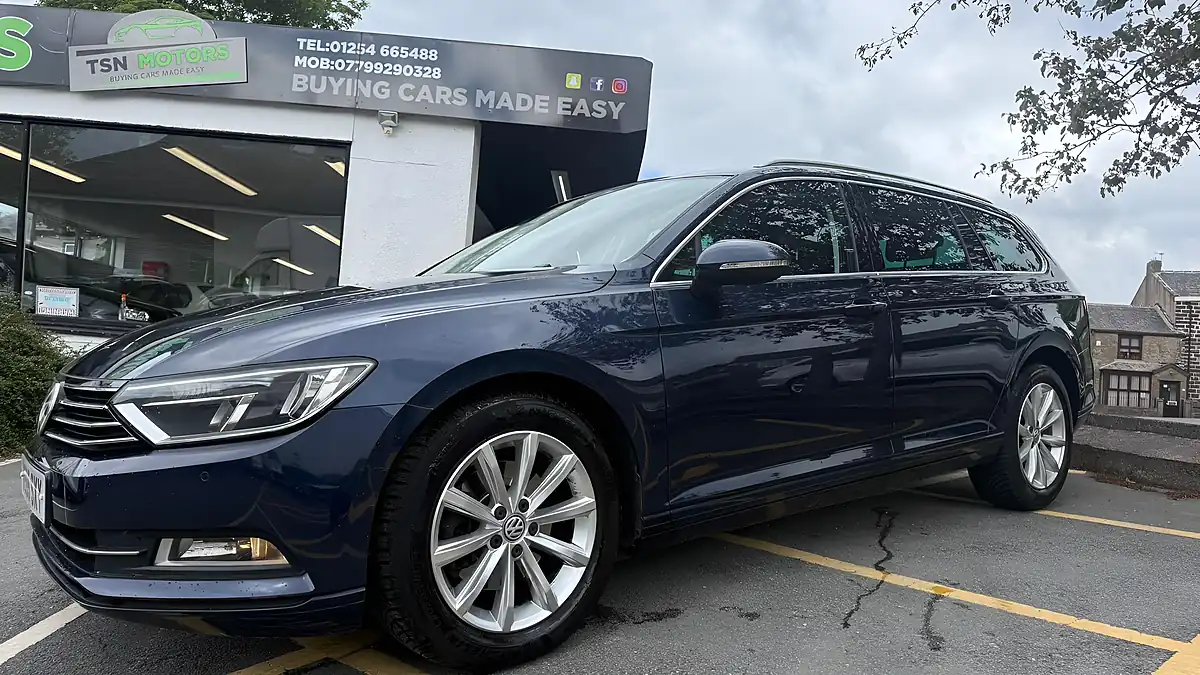 Used 2015 Volkswagen Passat Se Business Midnight Blue - Interior and Exterior details 7