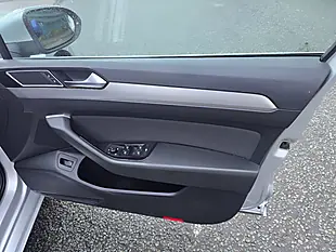 Used 2015 Volkswagen Passat Se Business Silver - Interior and Exterior details 10