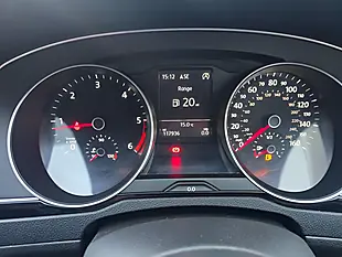 Used 2015 Volkswagen Passat Se Business Silver - Interior and Exterior details 12