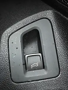 Used 2015 Volkswagen Passat Se Business Silver - Interior and Exterior details 17