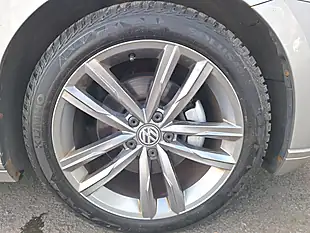 Used 2015 Volkswagen Passat Se Silver - Interior and Exterior details 16