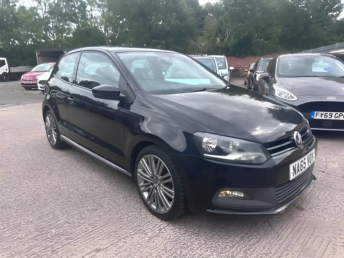 Used 2015 Volkswagen Polo Bluegt Black - Front View