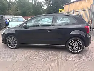 Used 2015 Volkswagen Polo Bluegt Black - Interior and Exterior details 9