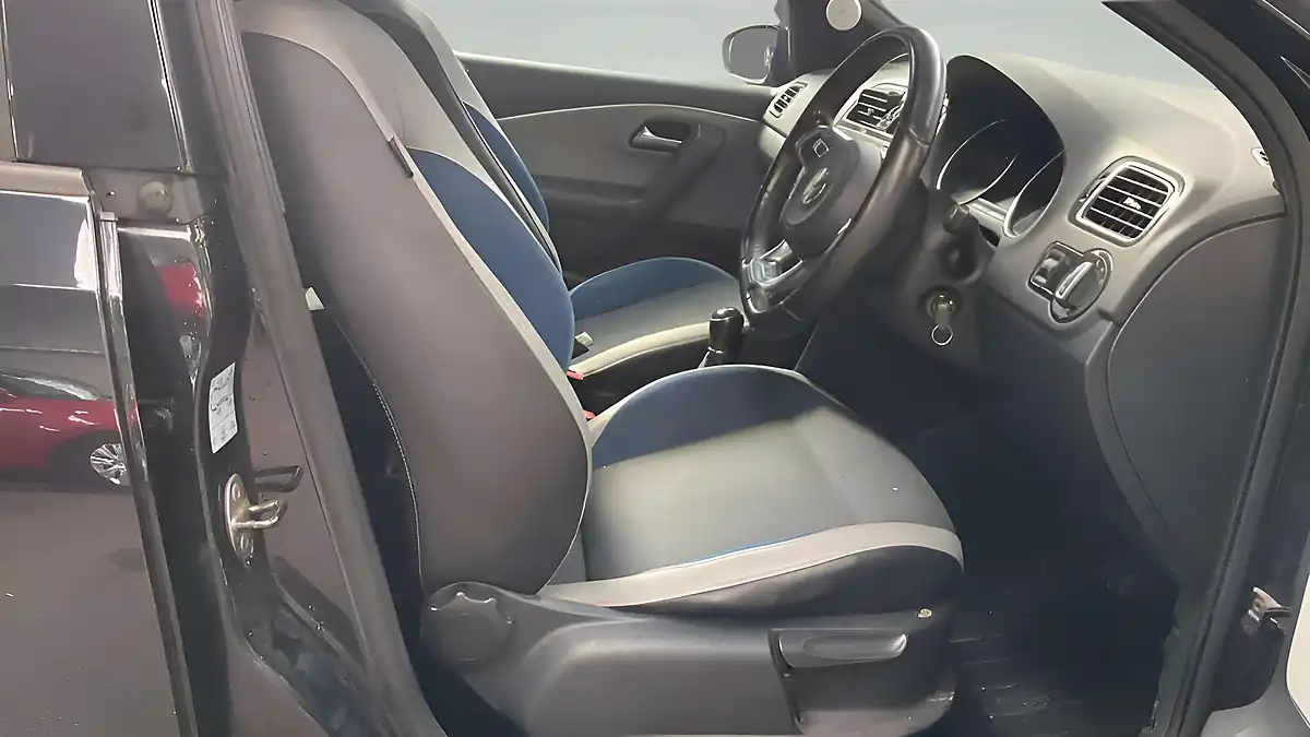 Used 2015 Volkswagen Polo Bluegt Black - Interior and Exterior details 5