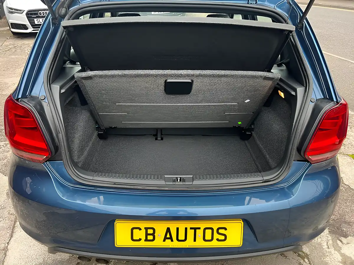 Used 2015 Volkswagen Polo Bluegt Blue - Interior and Exterior details 10