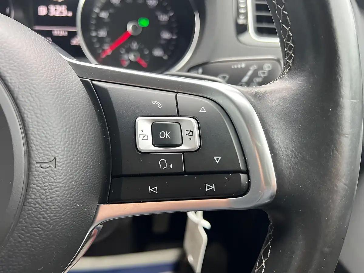 Used 2015 Volkswagen Polo Bluegt Blue - Interior and Exterior details 14