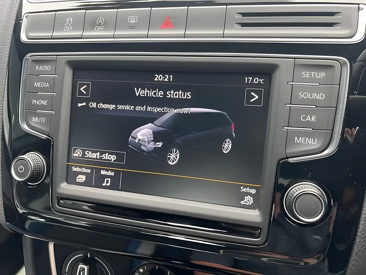 Used 2015 Volkswagen Polo Bluegt Blue - Interior and Exterior details 19