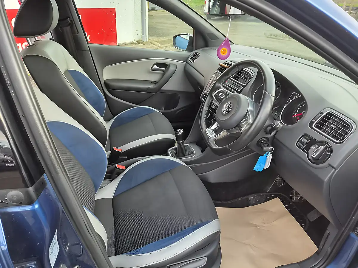 Used 2015 Volkswagen Polo Bluegt Blue - Interior and Exterior details 14