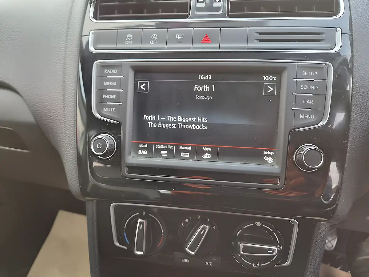 Used 2015 Volkswagen Polo Bluegt Blue - Interior and Exterior details 16