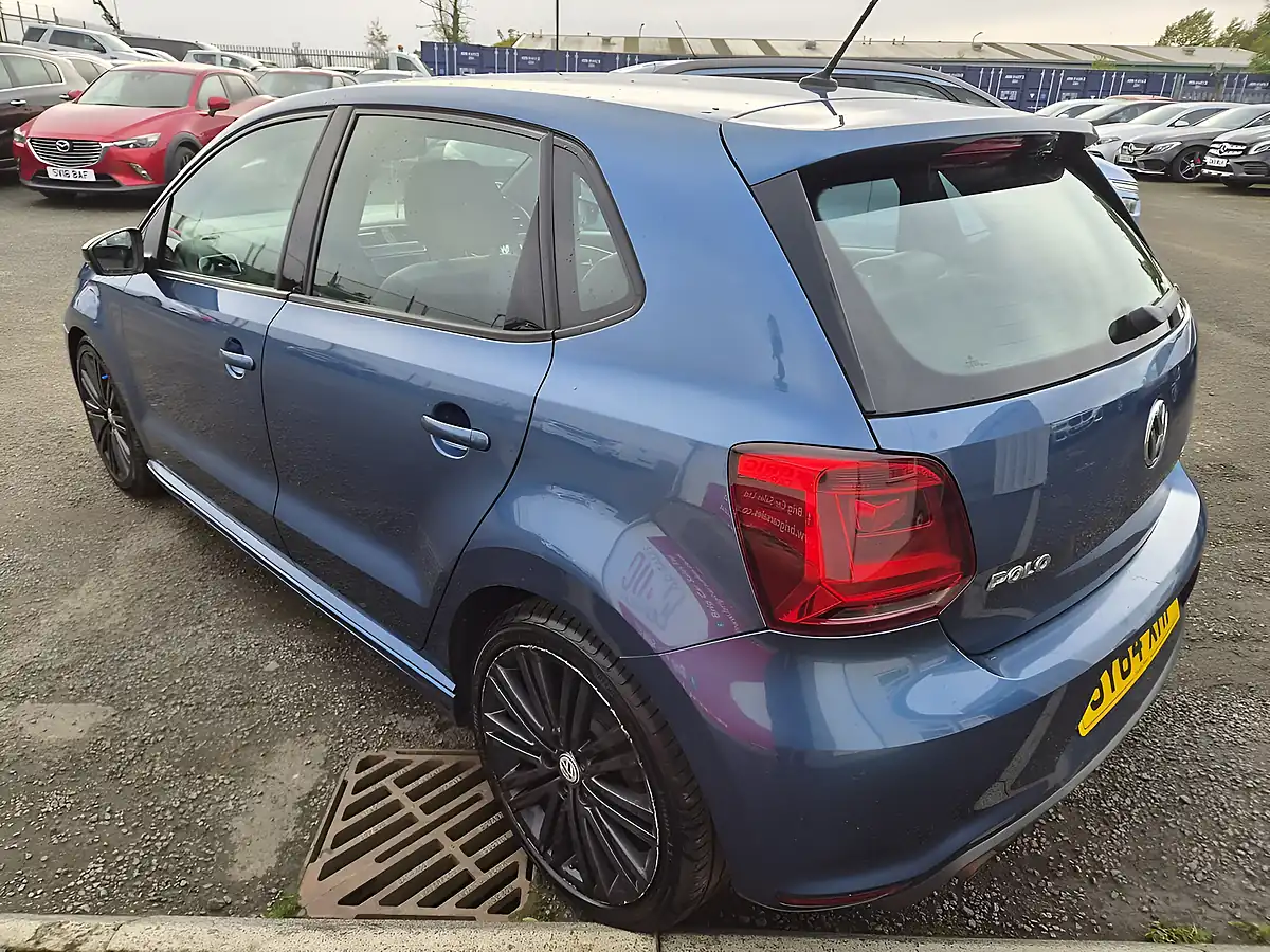 Used 2015 Volkswagen Polo Bluegt Blue - Interior and Exterior details 6