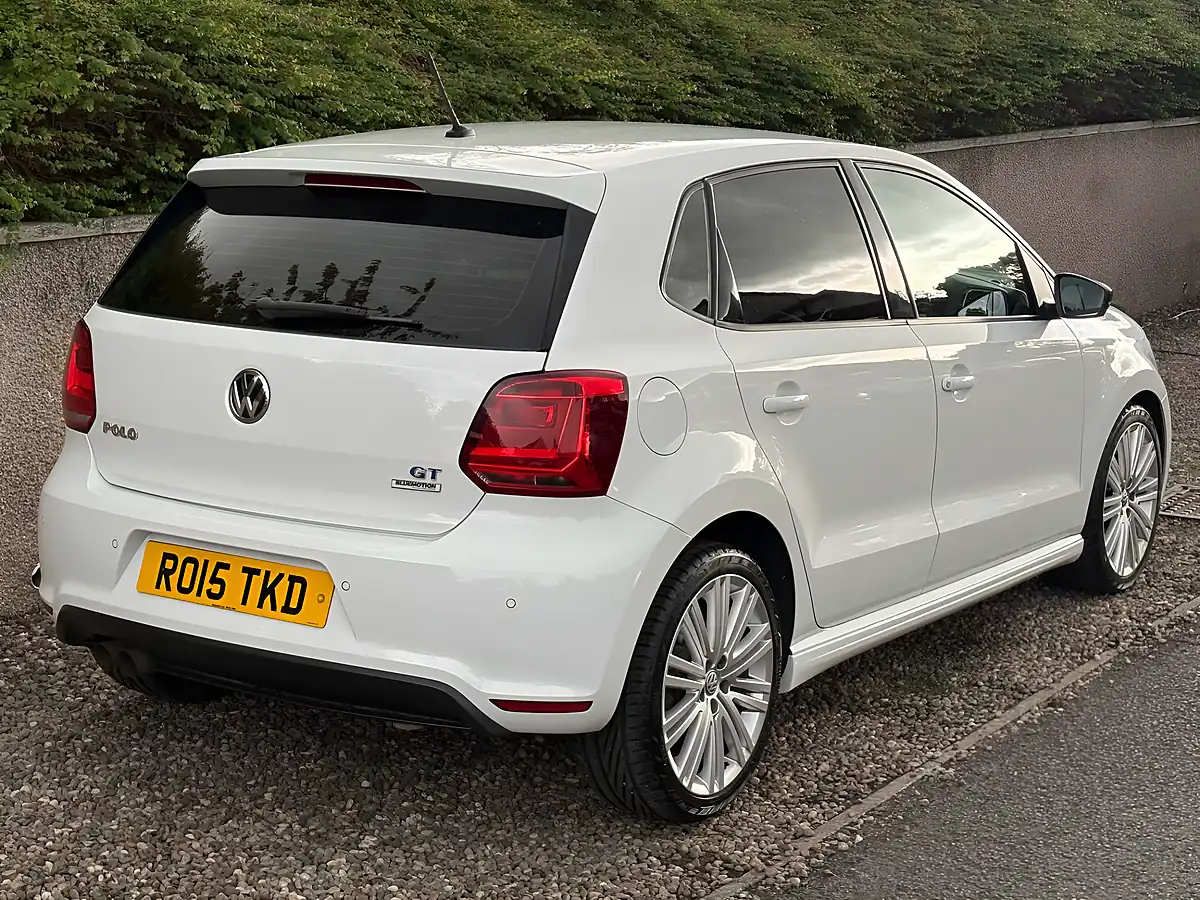 Used 2015 Volkswagen Polo Bluegt White - Interior and Exterior details 7