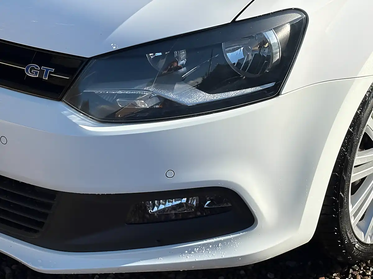 Used 2015 Volkswagen Polo Bluegt White - Interior and Exterior details 9