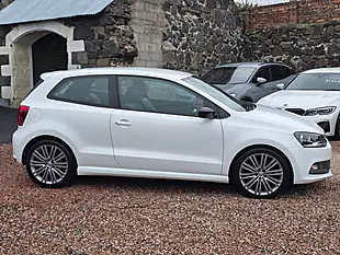 Used 2015 Volkswagen Polo Bluemotion Tech Bluegt White - Interior and Exterior details 19