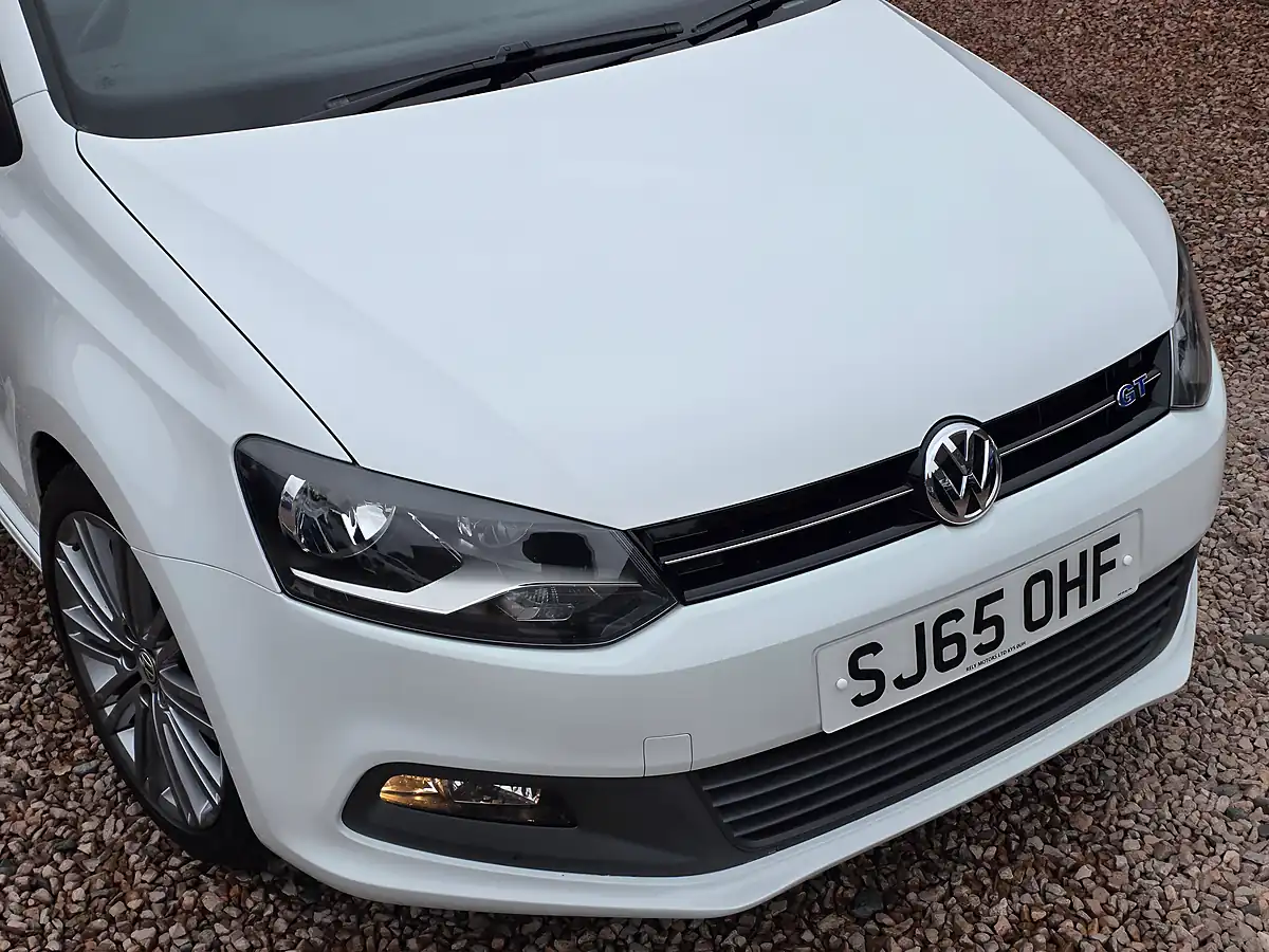 Used 2015 Volkswagen Polo Bluemotion Tech Bluegt White - Interior and Exterior details 2