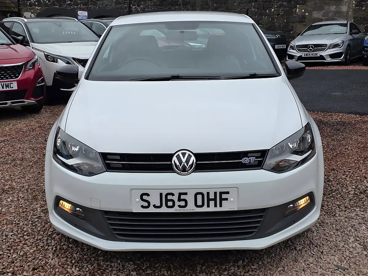 Used 2015 Volkswagen Polo Bluemotion Tech Bluegt White - Interior and Exterior details 3