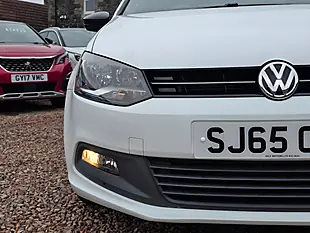 Used 2015 Volkswagen Polo Bluemotion Tech Bluegt White - Interior and Exterior details 4