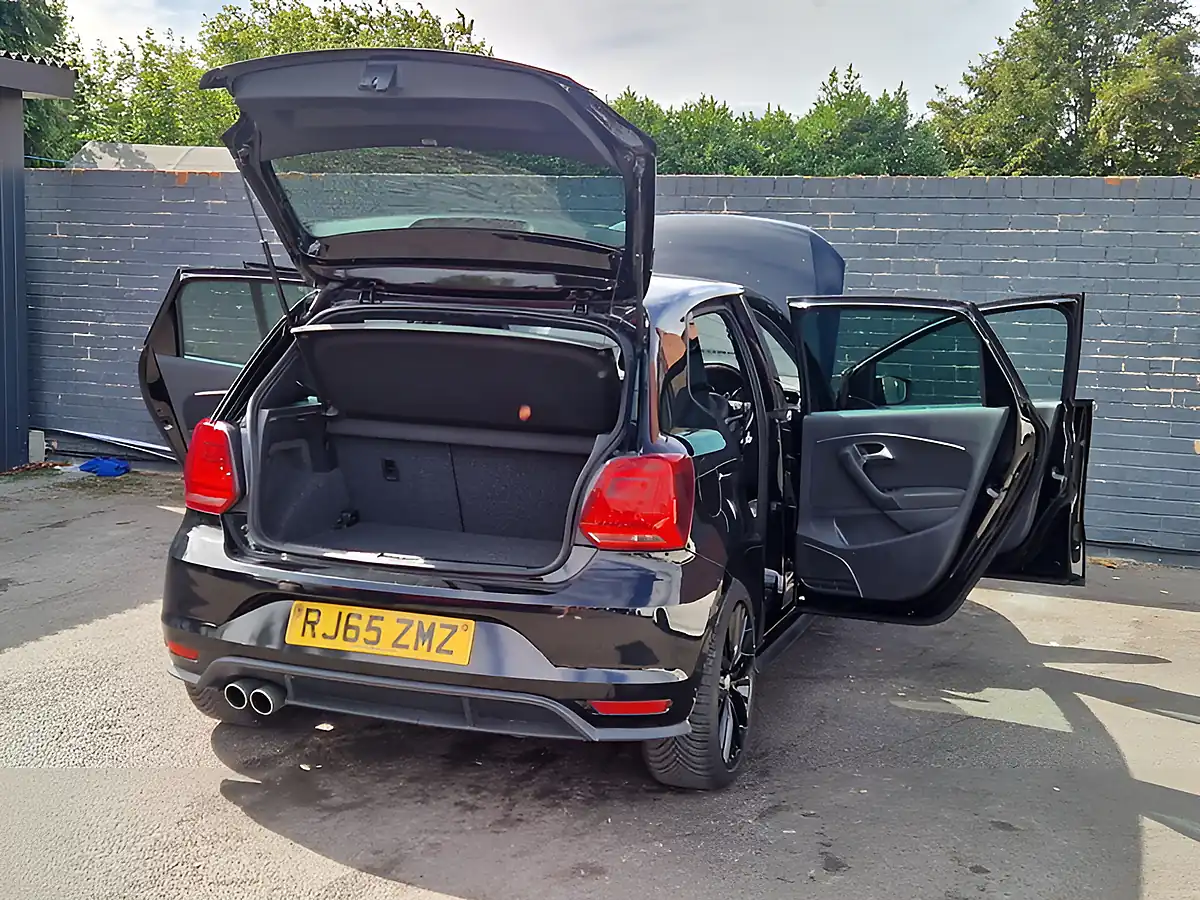 Used 2015 Volkswagen Polo Bluemotion Tech GTI Black - Interior and Exterior details 12