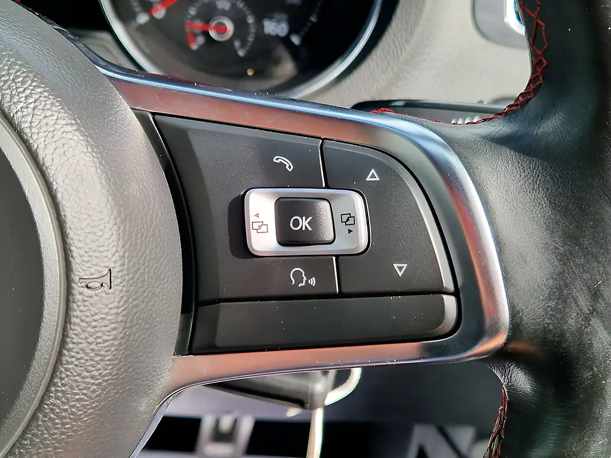 Used 2015 Volkswagen Polo Bluemotion Tech GTI Black - Interior and Exterior details 20