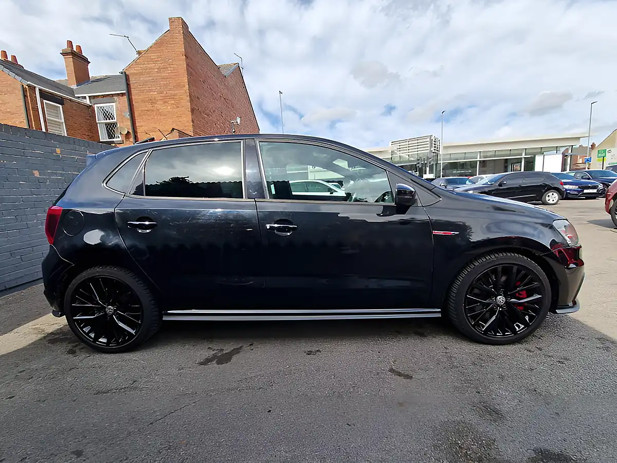 Used 2015 Volkswagen Polo Bluemotion Tech GTI Black - Interior and Exterior details 7