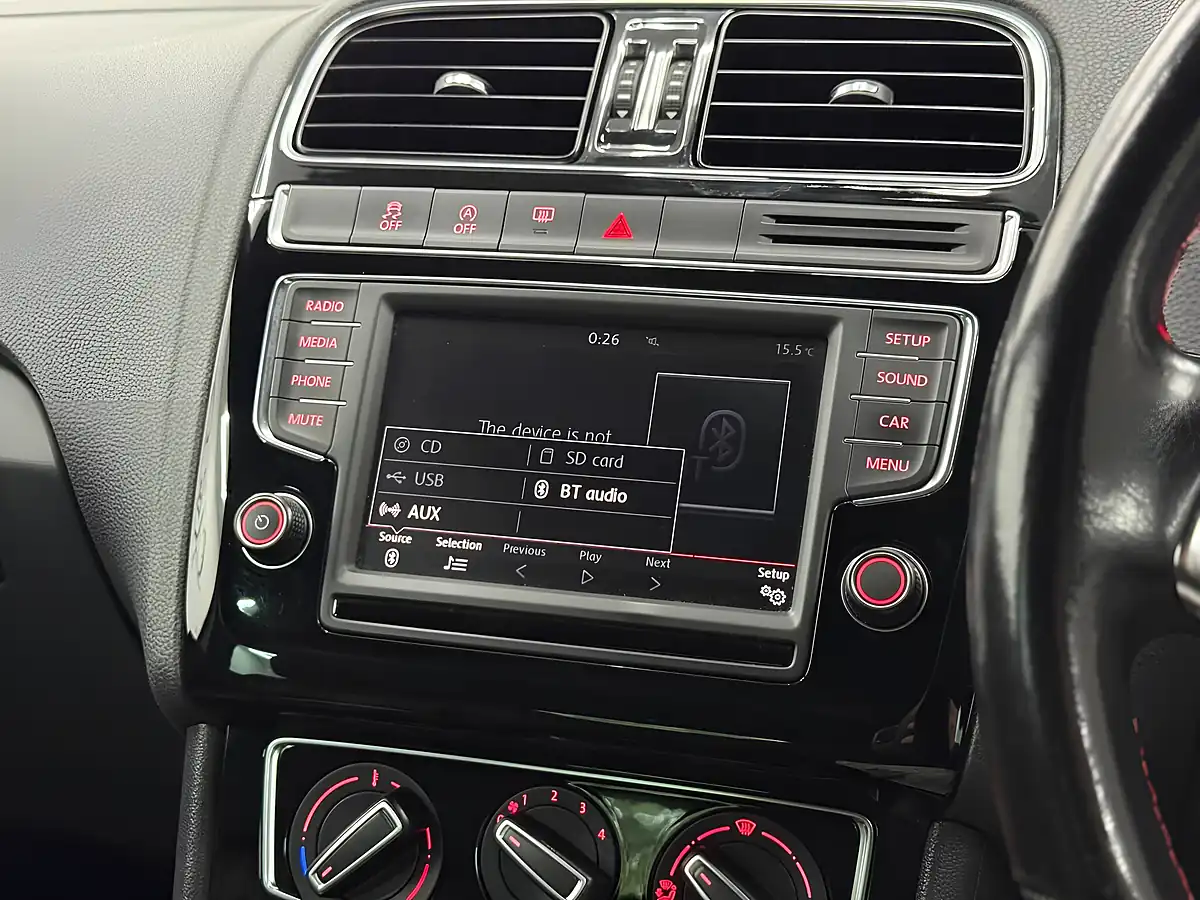 Used 2015 Volkswagen Polo Bluemotion Tech GTI Blue - Interior and Exterior details 19