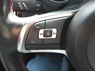 Used 2015 Volkswagen Polo Bluemotion Tech GTI White - Interior and Exterior details 19