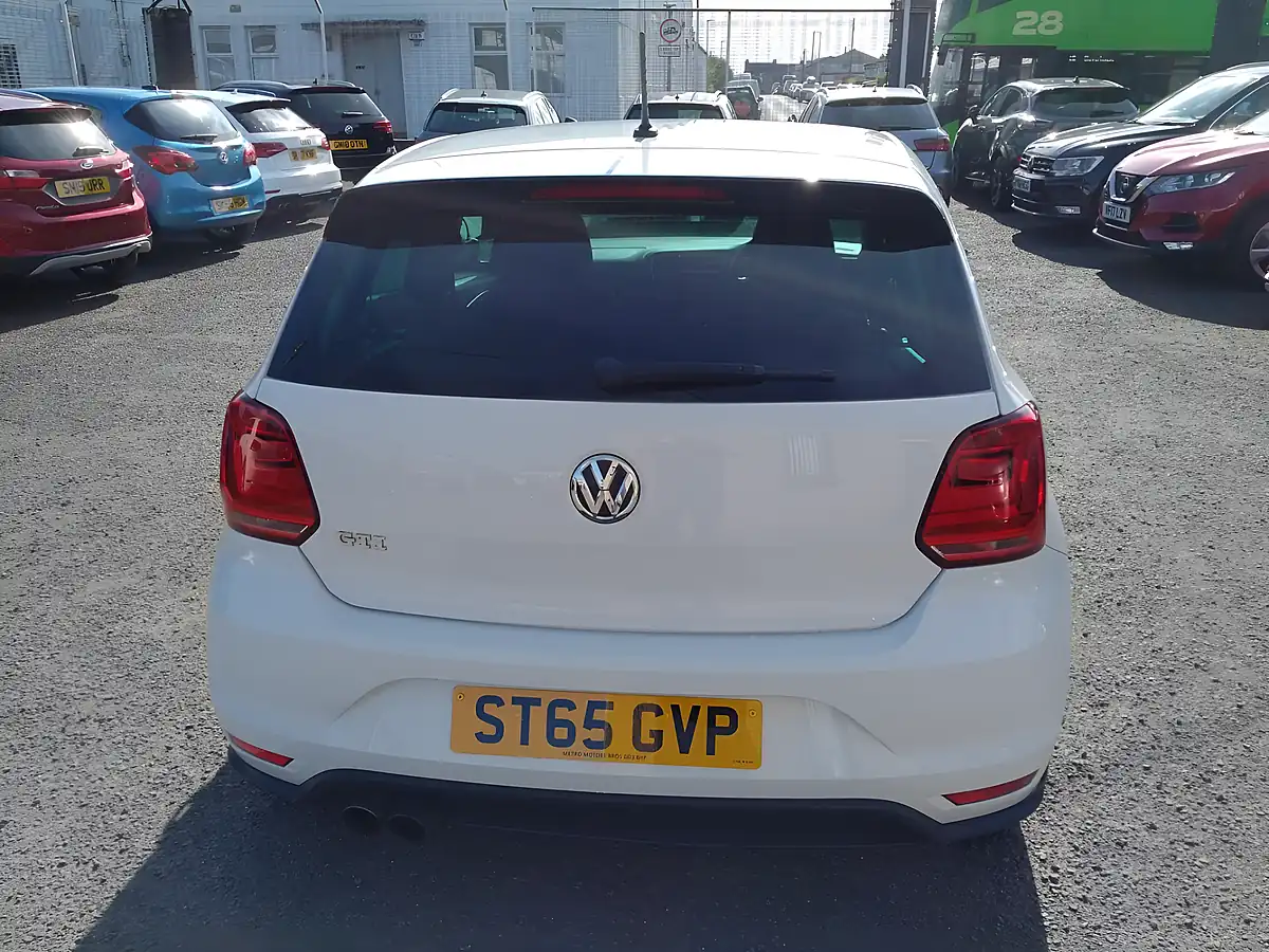 Used 2015 Volkswagen Polo Bluemotion Tech GTI White - Interior and Exterior details 6